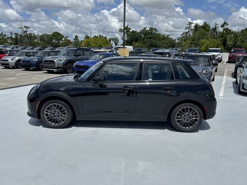 New 2026 MINI Cooper S FWD image 4