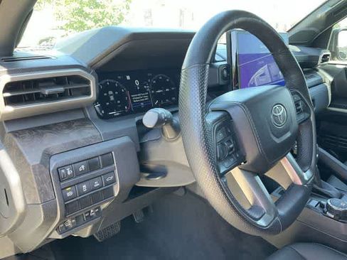 Certified 2024 Toyota Tacoma Limited w/ Limited Package (LT) AWD/4WD image 10