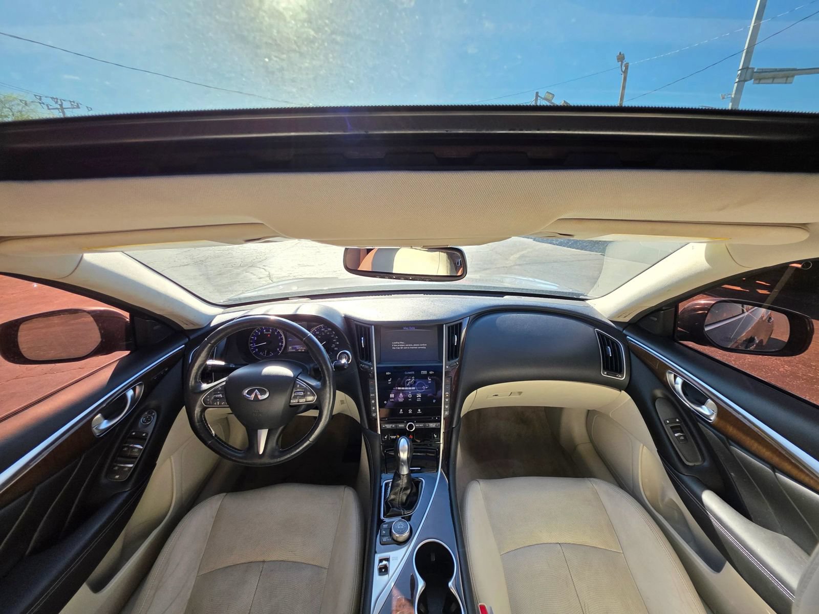 Used 2015 INFINITI Q50 Premium w/ Technology Package AWD/4WD image 2