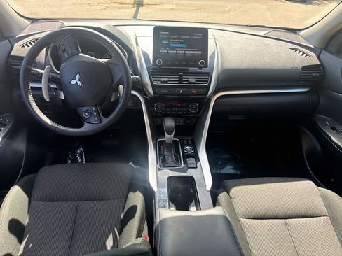 Used 2023 Mitsubishi Eclipse Cross SE image 20