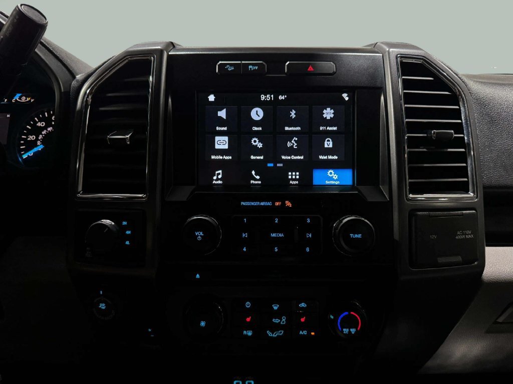 Used 2016 Ford F150 XLT w/ Equipment Group 302A Luxury AWD/4WD image 18