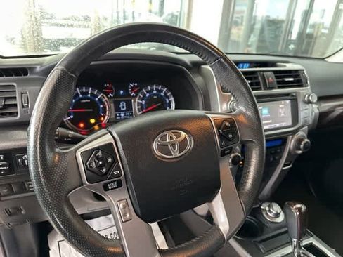 Used 2017 Toyota 4Runner Limited image 7