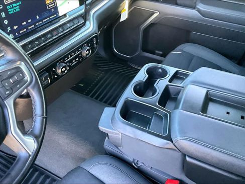 Certified 2025 Chevrolet Silverado 1500 LT w/ Safety Package AWD/4WD image 16