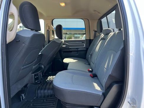 Used 2020 RAM 3500 Big Horn w/ Level 2 Equipment Group image 11