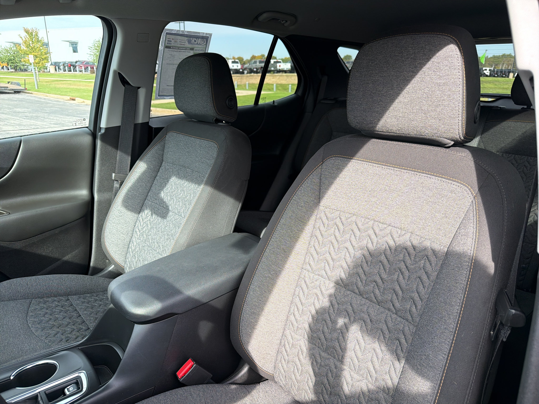 Used 2024 Chevrolet Equinox LT w/ LPO, Floor Liner Package AWD/4WD image 15