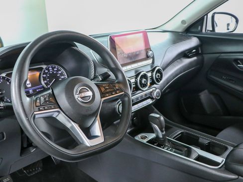 Used 2024 Nissan Sentra SV w/ Trunk Package FWD image 22