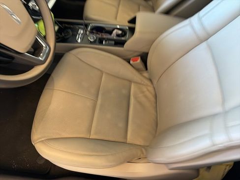 Certified 2023 Lincoln Corsair Reserve w/ Equipment Group 201A image 8