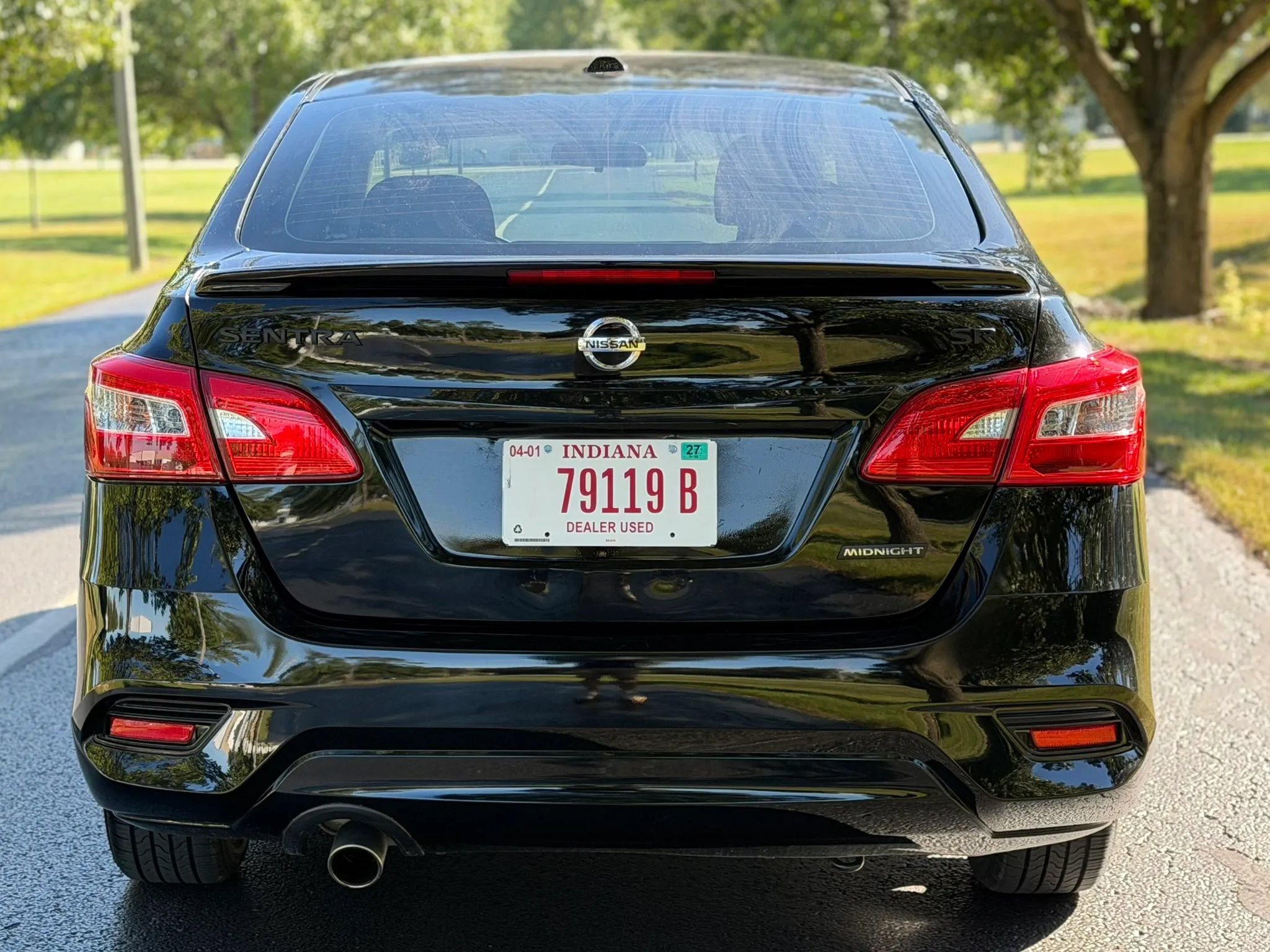 Used 2018 Nissan Sentra SR w/ SR Midnight Edition Package FWD image 6