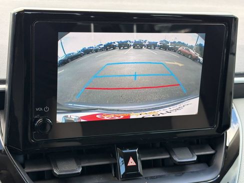 Certified 2025 Toyota Corolla LE FWD image 20