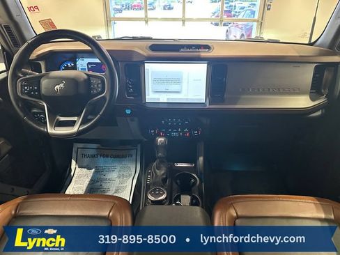 Used 2023 Ford Bronco Outer Banks AWD/4WD image 9