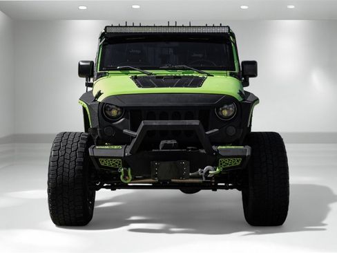 Used 2016 Jeep Wrangler Unlimited Sport image 4