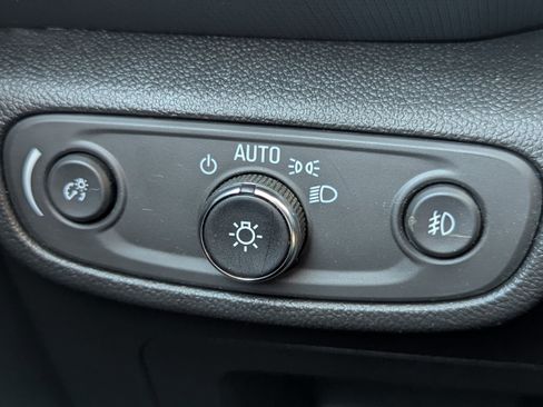Used 2023 Chevrolet TrailBlazer ACTIV AWD/4WD image 19