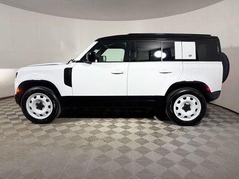 Used 2022 Land Rover Defender 110 X-Dynamic HSE AWD/4WD image 3