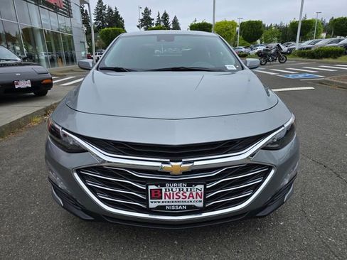 Used 2023 Chevrolet Malibu LT FWD image 3