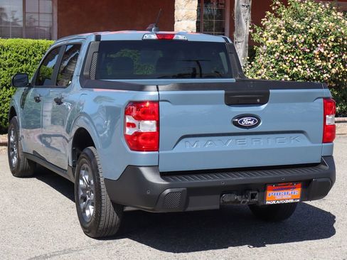 Used 2025 Ford Maverick XLT w/ Equipment Group 301A image 6