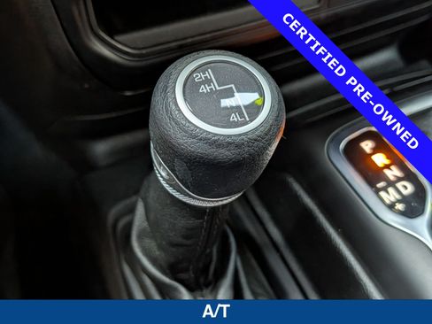 Used 2022 Jeep Wrangler Sport AWD/4WD image 27