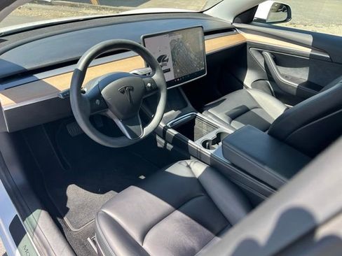 Used 2021 Tesla Model 3 Long Range AWD/4WD image 12