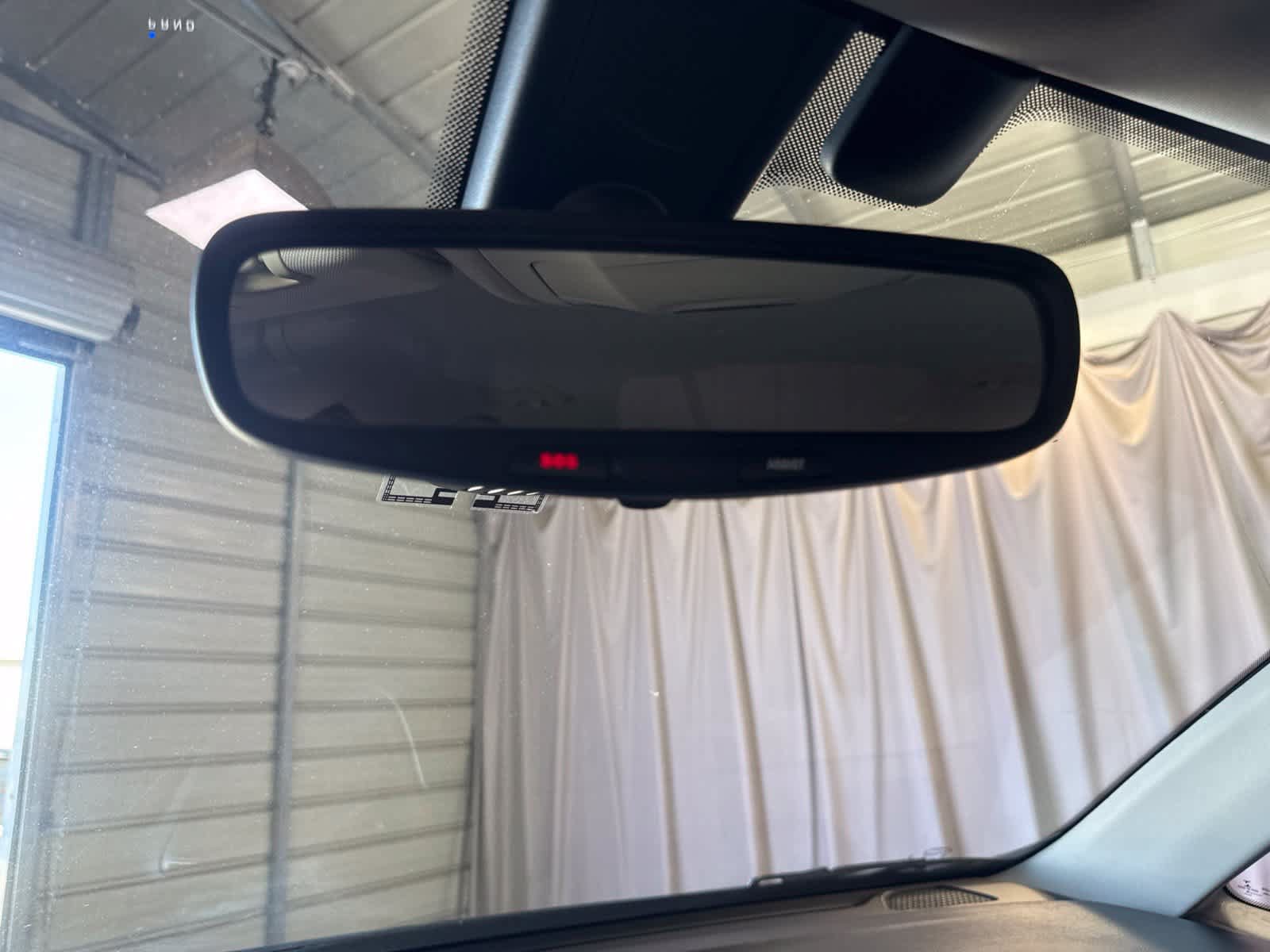 Used 2018 Chrysler Pacifica Touring Plus FWD image 25