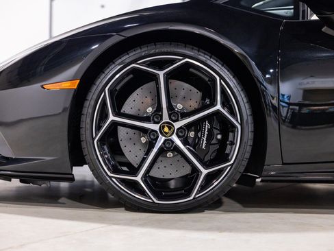 Used 2023 Lamborghini Huracan EVO AWD/4WD image 20