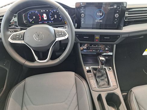 New 2026 Volkswagen Jetta SEL image 18