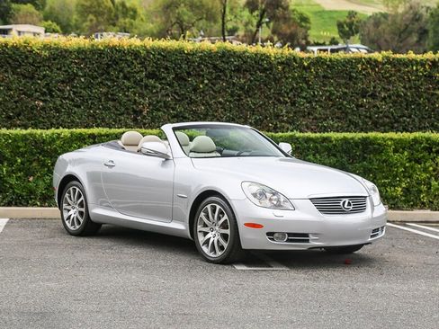 Used 2009 Lexus SC 430 Convertible image 8