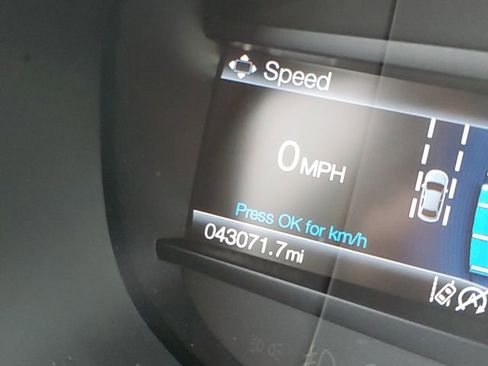 Used 2020 Ford Edge SEL w/ Convenience Package image 11