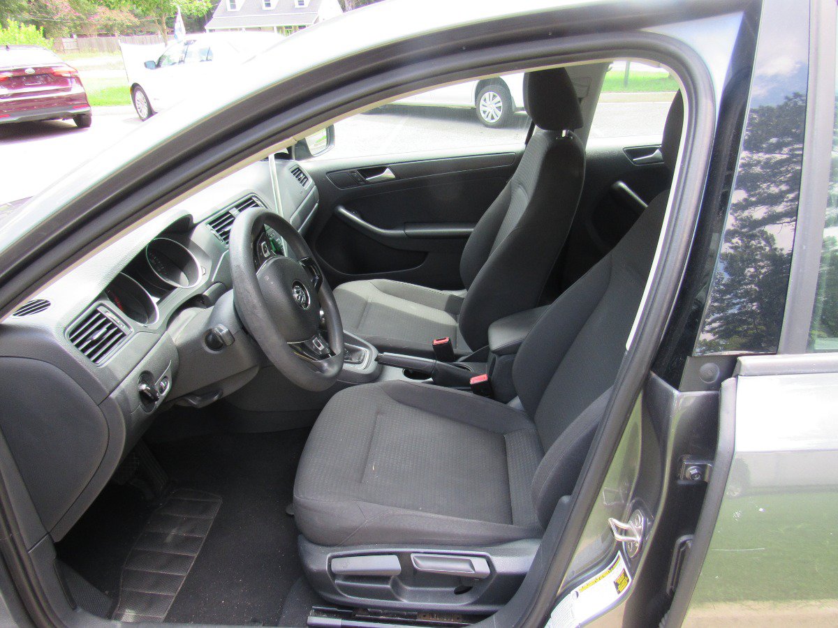 Used 2015 Volkswagen Jetta S FWD image 7