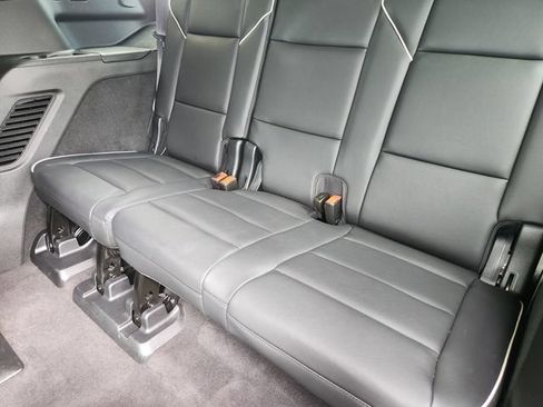 Used 2022 Cadillac Escalade Sport w/ Touring Package RWD image 32