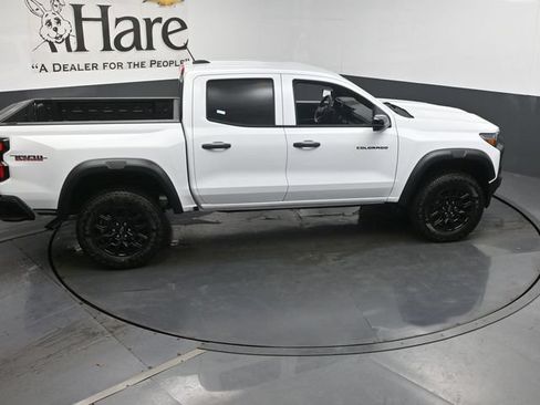 New 2026 Chevrolet Colorado Trail Boss AWD/4WD image 17