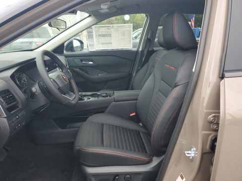 New 2026 Nissan Rogue SV image 10