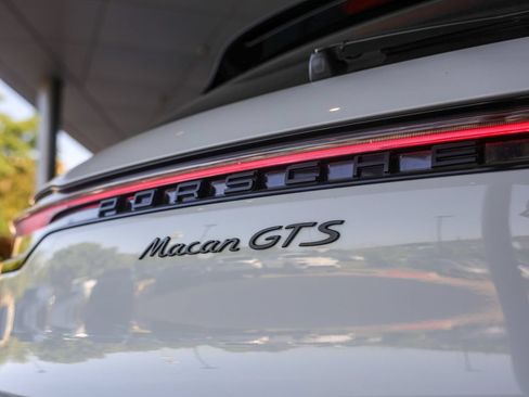 Certified 2023 Porsche Macan GTS AWD/4WD image 15