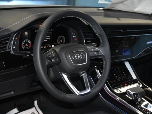 New 2026 Audi Q7 3.0T Premium Plus image 2