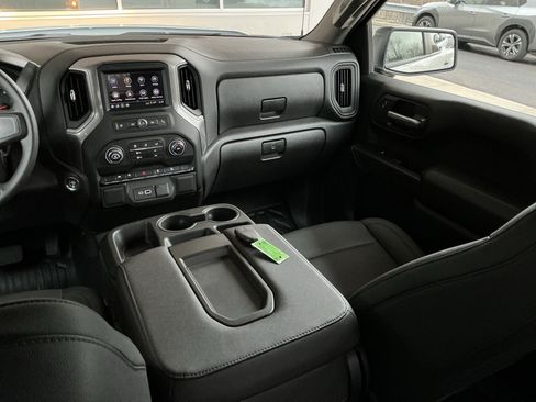 Used 2025 Chevrolet Silverado 1500 W/T w/ WT Value Package image 16