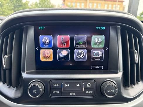 Used 2018 Chevrolet Colorado LT w/ LT Convenience Package AWD/4WD image 18