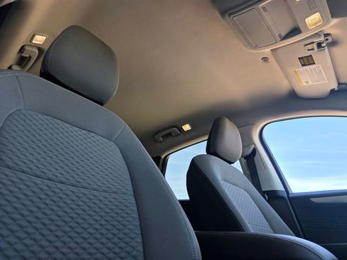 Used 2022 Ford Escape SE w/ Convenience Package image 17