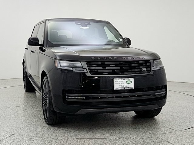Used 2025 Land Rover Range Rover Long Wheelbase SE AWD/4WD image 2