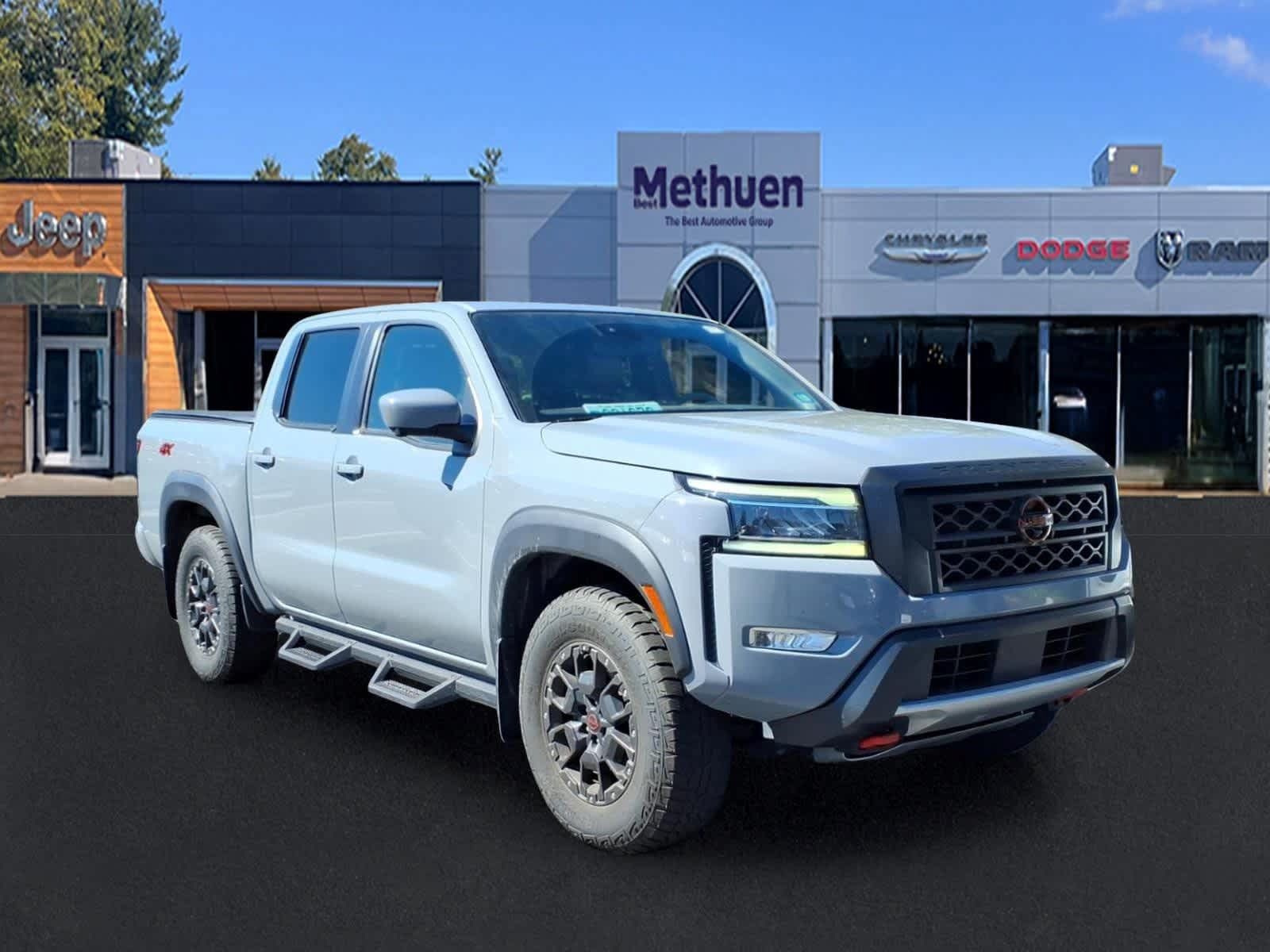 Used 2022 Nissan Frontier PRO-4X w/ Pro-4X Premium Package AWD/4WD image 1
