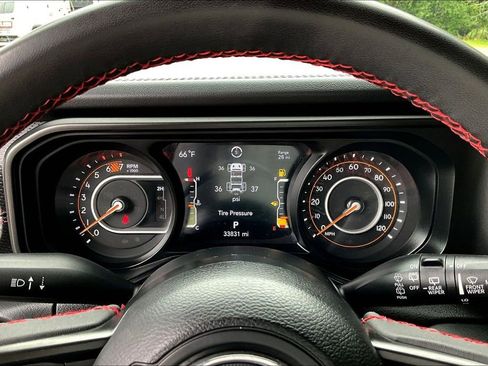 Used 2024 Jeep Wrangler Rubicon w/ Capability Package AWD/4WD image 15