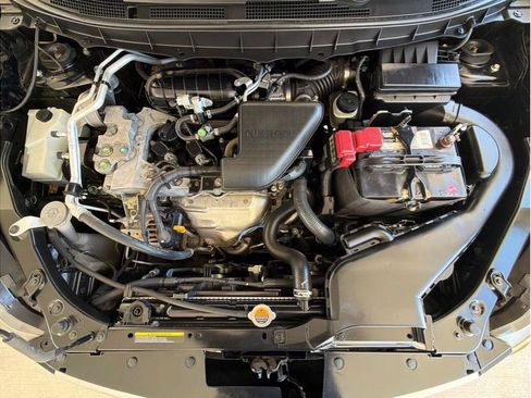 Used 2014 Nissan Rogue S AWD/4WD image 25