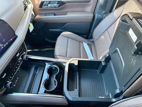 New 2026 Chevrolet Tahoe High Country image 24