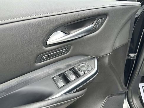 Certified 2025 Cadillac XT4 Premium Luxury AWD/4WD image 16