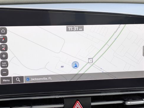 Certified 2025 Hyundai Elantra Limited image 23