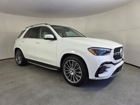 New 2026 Mercedes-Benz GLE 450 4MATIC image 1