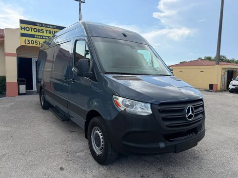 Used 2019 Mercedes-Benz Sprinter 170 image 9
