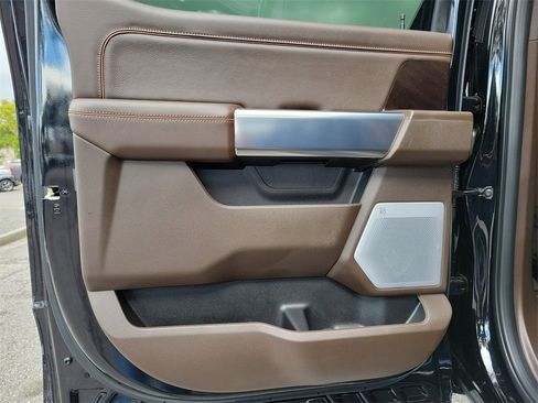 Used 2026 Ford F350 King Ranch w/ FX4 Off-Road Package image 11