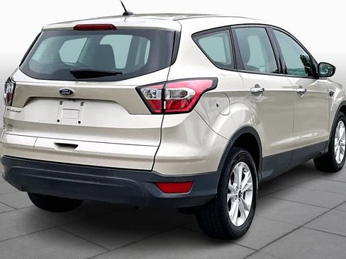 Used 2018 Ford Escape S image 11