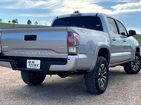 Used 2023 Toyota Tacoma TRD Sport w/ Advanced Technology Package AWD/4WD image 5