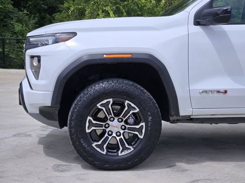 Used 2023 GMC Canyon AT4 w/ AT4 Premium Package AWD/4WD image 10