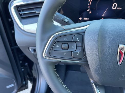 Used 2025 Buick Encore GX Avenir w/ Avenir Technology Package image 16