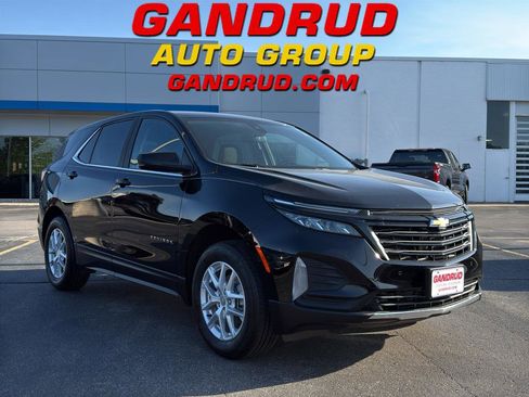Certified 2024 Chevrolet Equinox LT w/ LPO, Floor Liner Package AWD/4WD image 1